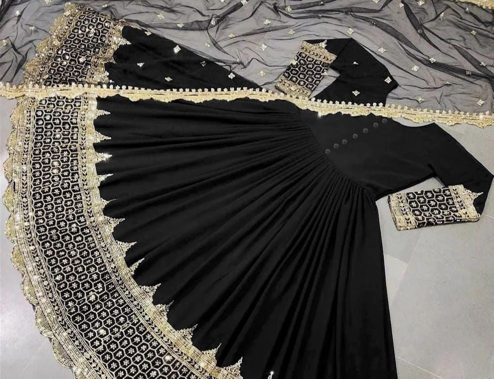 Long fancy frocks of samoze silk