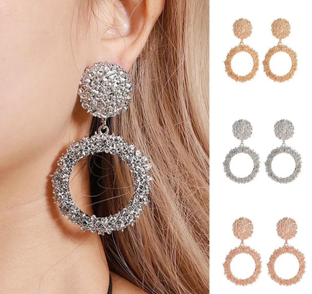 Gold scrub metal alloy earings