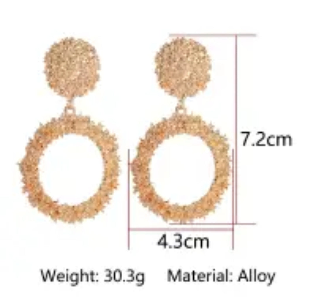 Gold scrub metal alloy earings