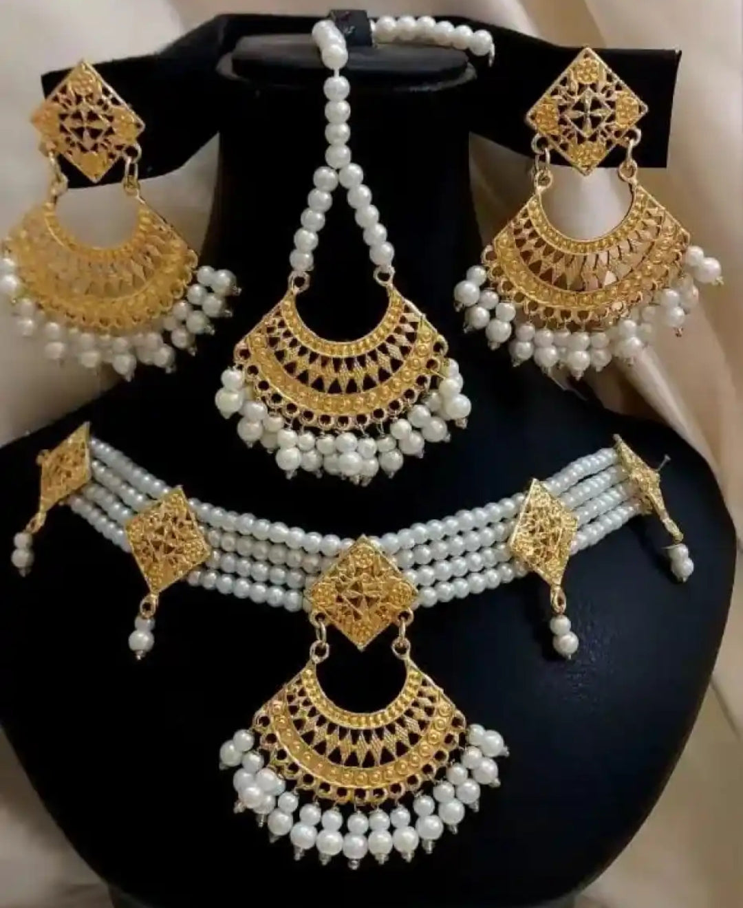 Pearls handmade heavy bridal set