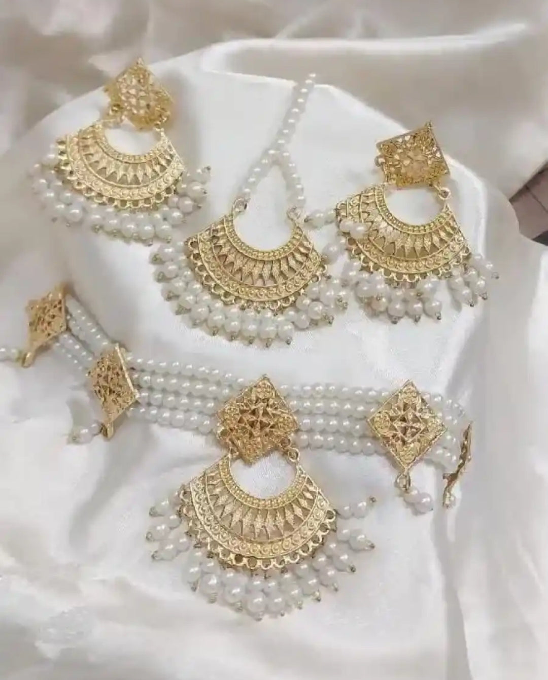 Pearls handmade heavy bridal set